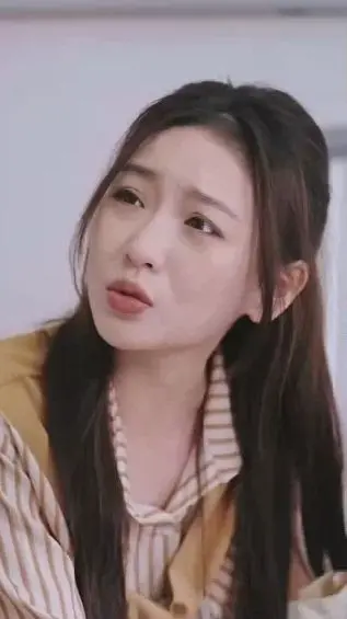 《世界上最遥远的距离》：爱在心间，咫尺天涯的深情羁绊，谱写《隐秘的荣耀》与《高危快递》中的情感抉择